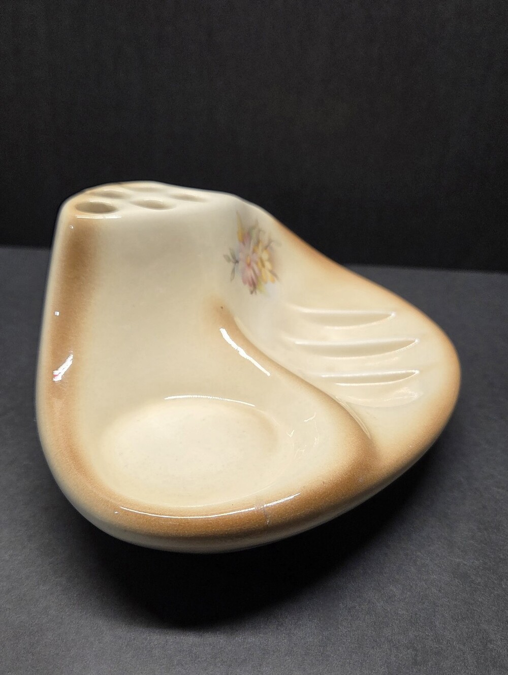 Vintage 80s Bathroom Valet Hand Painted Floral Cottagecore Cream Peach - Picture 10 of 10